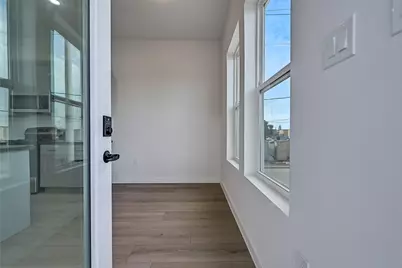 701 39th Street, Galveston, TX 77550 - Photo 3