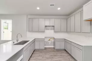 14715 Freestone Plum Ct, Houston, TX 77049 - Photo 5
