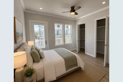 1111 62nd St, Galveston, TX 77551 - Photo 5