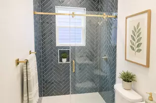 1111 62nd St, Galveston, TX 77551 - Photo 5