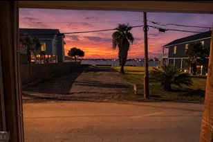 1111 62nd St, Galveston, TX 77551 - Photo 3