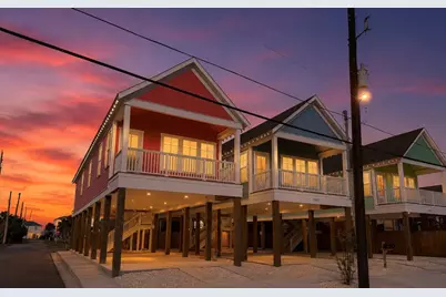 1111 62nd St, Galveston, TX 77551 - Photo 11