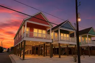 1111 62nd St, Galveston, TX 77551 - Photo 11