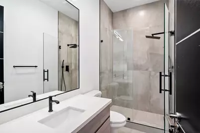 2438 Carriage Lamp Lane, Conroe, TX 77384 - Photo 33