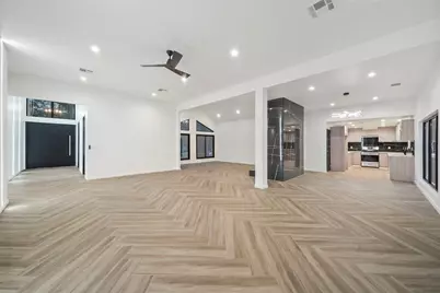 2438 Carriage Lamp Lane, Conroe, TX 77384 - Photo 7