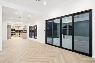 2438 Carriage Lamp Ln, Conroe, TX 77384 - Photo 17