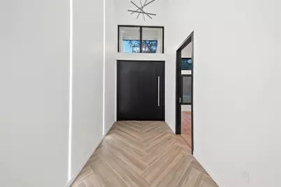 2438 Carriage Lamp Lane, Conroe, TX 77384 - Photo 3