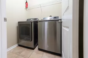9408 Savannah Holly Dr, Houston, TX 77075 - Photo 11