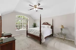 205 Oak Creek Cir, League City, TX 77573 - Photo 13