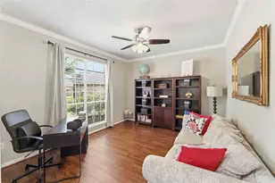 205 Oak Creek Cir, League City, TX 77573 - Photo 3