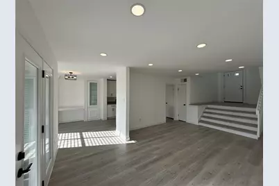 16160 Seahorse Drive, Houston, TX 77062 - Photo 5