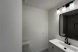 16160 Seahorse Dr, Houston, TX 77062 - Photo 23