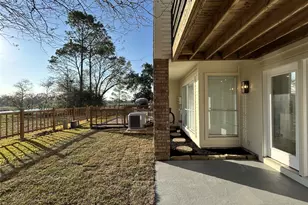 16160 Seahorse Dr, Houston, TX 77062 - Photo 27