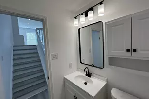 16160 Seahorse Dr, Houston, TX 77062 - Photo 9