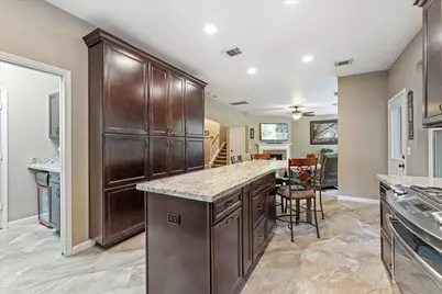 50 N Hollylaurel Circle, The Woodlands, TX 77382 - Photo 13