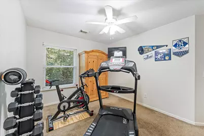 50 N Hollylaurel Circle, The Woodlands, TX 77382 - Photo 17