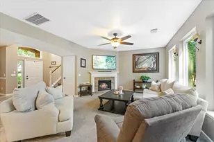 50 N Holly Laurel Cir, The Woodlands, TX 77382 - Photo 7
