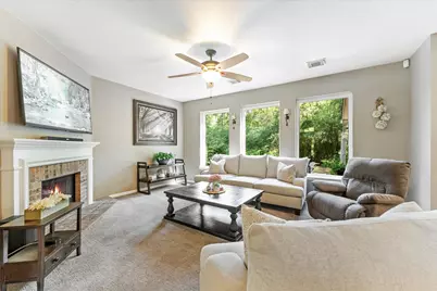 50 N Hollylaurel Circle, The Woodlands, TX 77382 - Photo 7