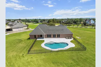 3627 Madison Avenue, Baytown, TX 77523 - Photo 35