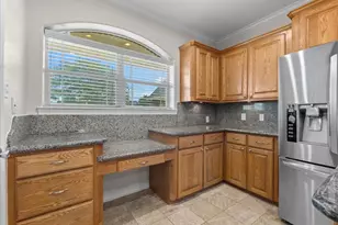 3627 Madison Ave, Baytown, TX 77523 - Photo 13