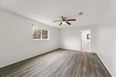 15215 McConn Street, Webster, TX 77598 - Photo 7