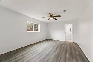 15215 McConn St, Webster, TX 77598 - Photo 7