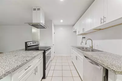 15215 McConn Street, Webster, TX 77598 - Photo 17