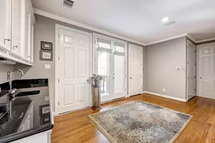 1221 Wynden Ct, Houston, TX 77056 - Photo 17