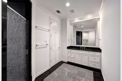 1221 Wynden Court, Houston, TX 77056 - Photo 27