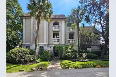 1221 Wynden Court, Houston, TX 77056 - Photo 1