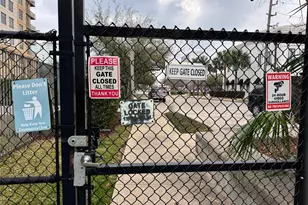 1221 Wynden Ct, Houston, TX 77056 - Photo 45