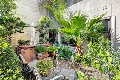 1221 Wynden Court, Houston, TX 77056 - Photo 37