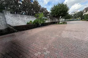 1221 Wynden Ct, Houston, TX 77056 - Photo 47