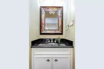 1221 Wynden Court, Houston, TX 77056 - Photo 15