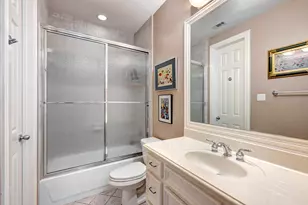 1221 Wynden Ct, Houston, TX 77056 - Photo 29