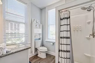 811 24th St, Galveston, TX 77550 - Photo 39