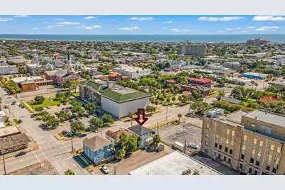 811 24th Street, Galveston, TX 77550 - Photo 11