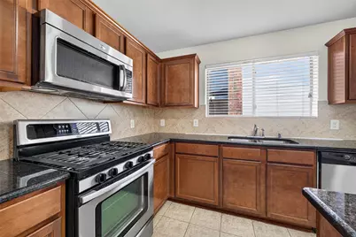 21319 Beacon Springs Lane, Katy, TX 77449 - Photo 9