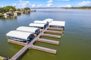 911 Sandy Beach Dr, Conroe, TX 77304 - Photo 47