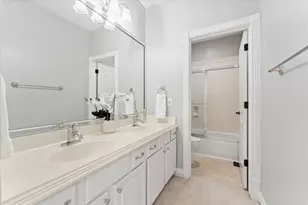 911 Sandy Beach Dr, Conroe, TX 77304 - Photo 31