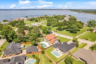 911 Sandy Beach Dr, Conroe, TX 77304 - Photo 45