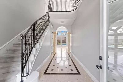 911 Sandy Beach Drive, Conroe, TX 77304 - Photo 5