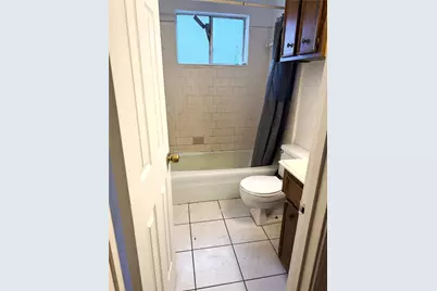 12839 Glenwolde Drive, Houston, TX 77099 - Photo 9