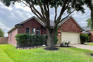22027 Field Green Dr, Cypress, TX 77433 - Photo 3