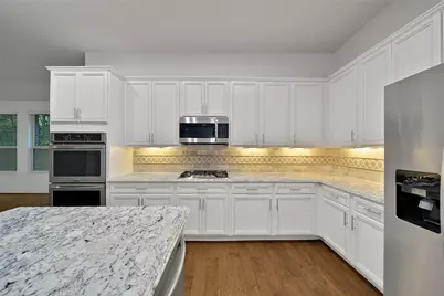 296 Dawn Brook Lane, Conroe, TX 77384 - Photo 7