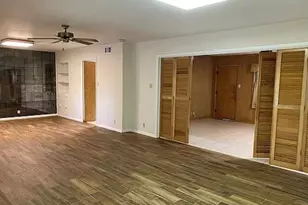1010 21st St, Beaumont, TX 77706 - Photo 3