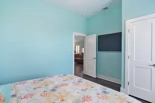 929 Magnolia Ln, Port Bolivar, TX 77650 - Photo 15