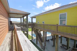 929 Magnolia Ln, Port Bolivar, TX 77650 - Photo 35