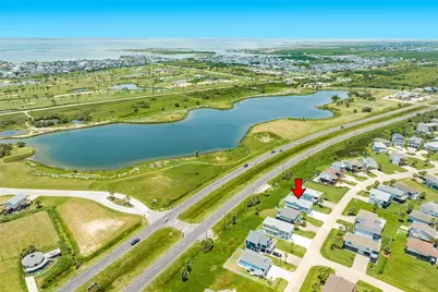 13930 Pirates Beach Boulevard, Galveston, TX 77554 - Photo 25