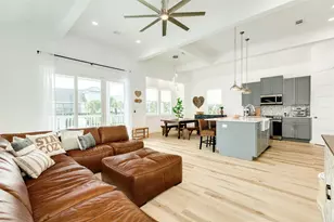 13930 Pirates Beach Blvd, Galveston, TX 77554 - Photo 9